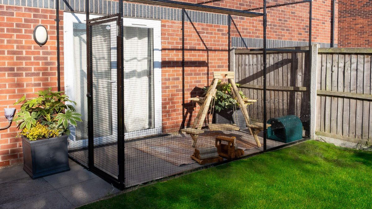 Catio by ProtectaPet.com